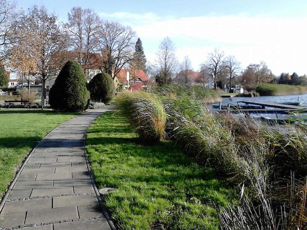 Ferienhaus Pauline Am See Mullrose Exterior photo